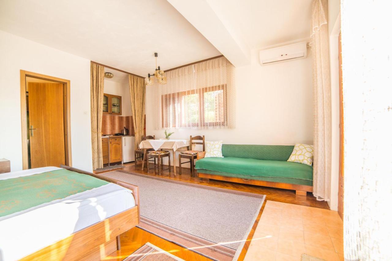 Apartments Antic 4255 Селце Екстериор снимка